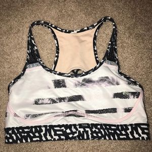 Lululemon Sweaty or Not Sports Bra Size 6